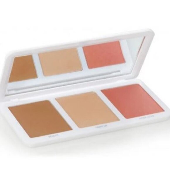 MODELS OWN Sculpt & Glow Contour Highlighter Palette NIB 02 Light to Medium - Picture 3 of 8
